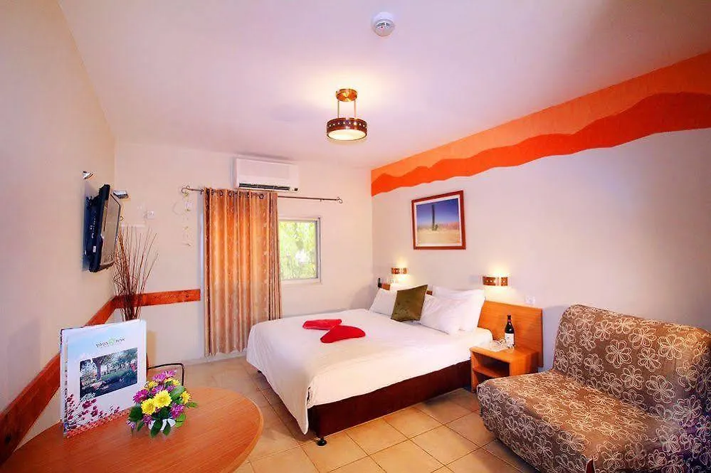 Hotell Eilot Kibbutz Country Lodging Eilat