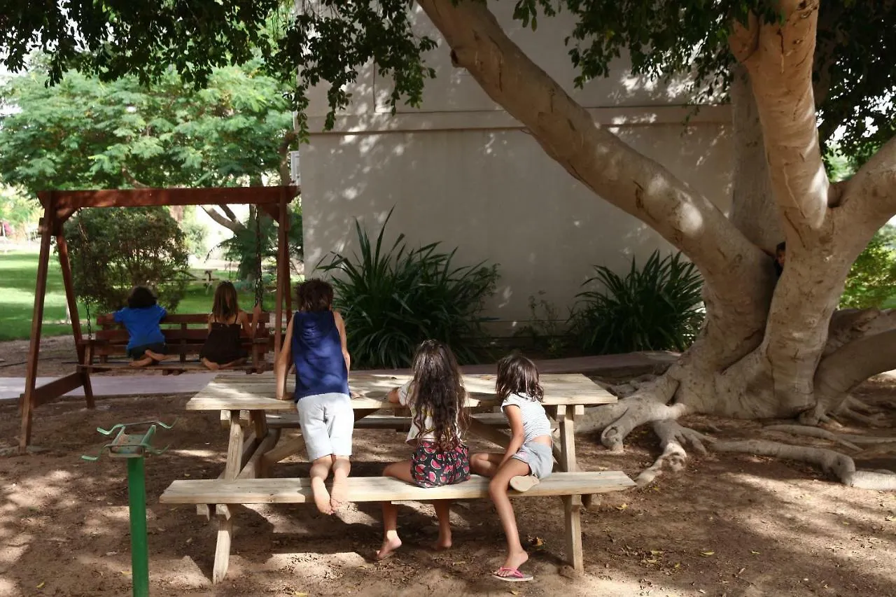Eilot Kibbutz Country Lodging Eilat